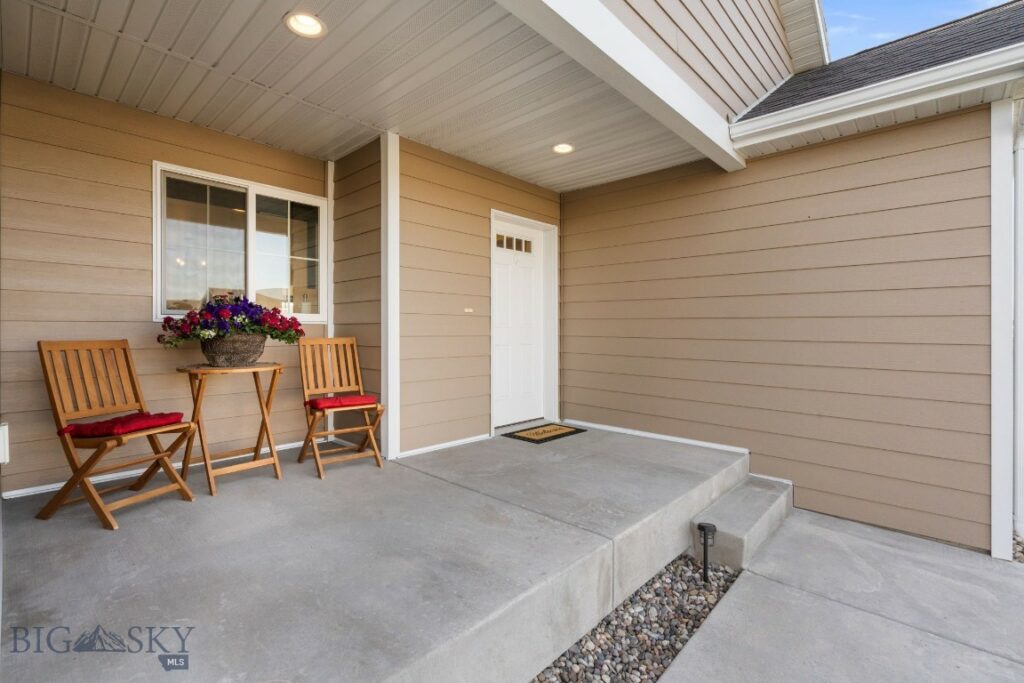 703 Mogul Street, Belgrade MT 59714