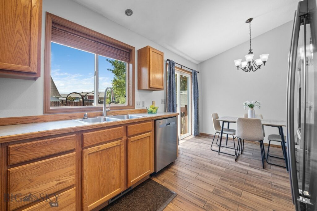 704 Mayfair Drive, Belgrade MT 59714