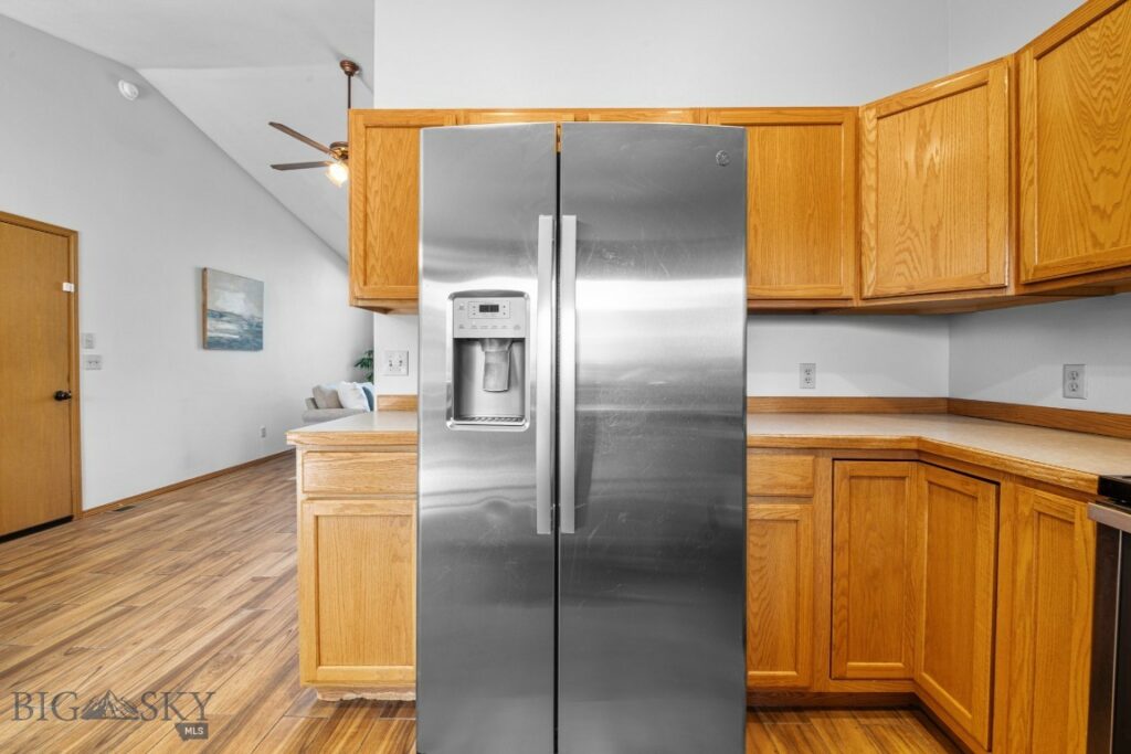 704 Mayfair Drive, Belgrade MT 59714