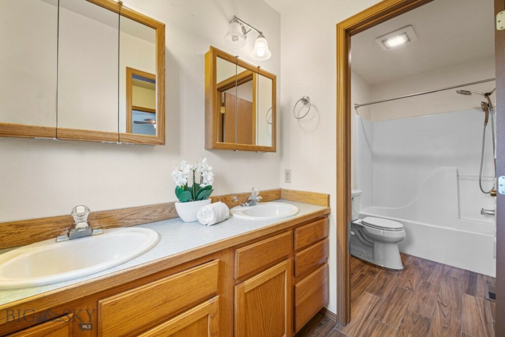 704 Mayfair Drive, Belgrade MT 59714