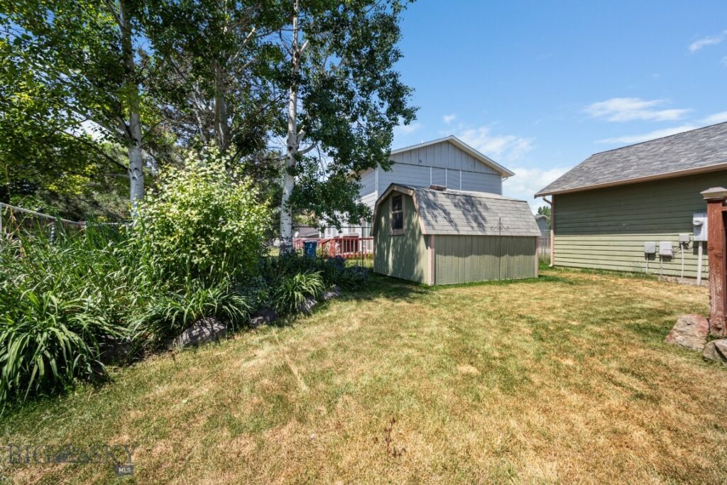 704 Mayfair Drive, Belgrade MT 59714