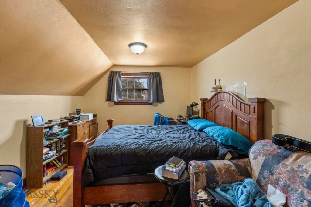 706 S 6th Avenue, Bozeman MT 59715