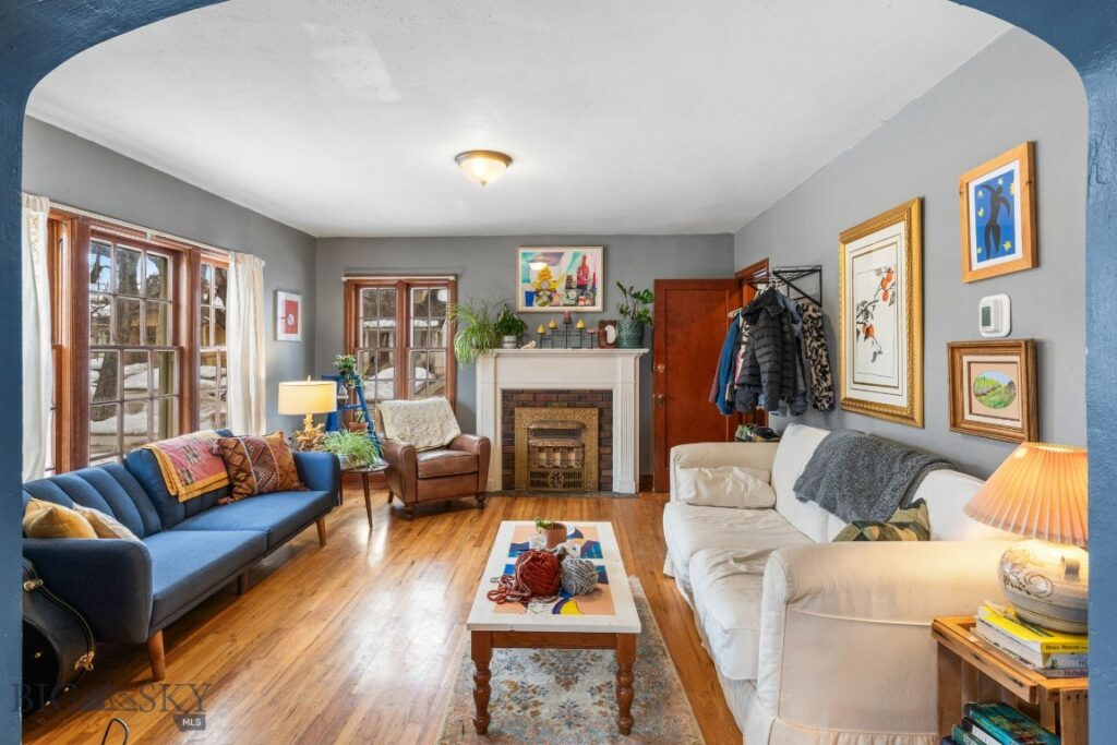 706 S 6th Avenue, Bozeman MT 59715