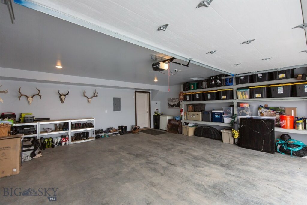 707 Halfpipe St, Belgrade MT 59714