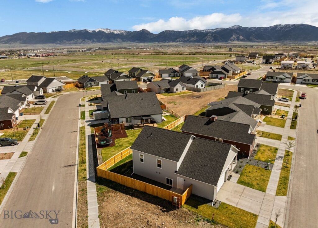 707 Thrice Loop, Belgrade MT 59714