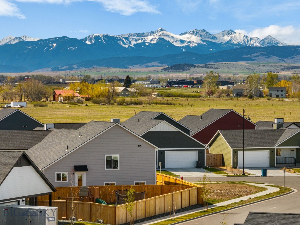 707 Thrice Loop, Belgrade MT 59714