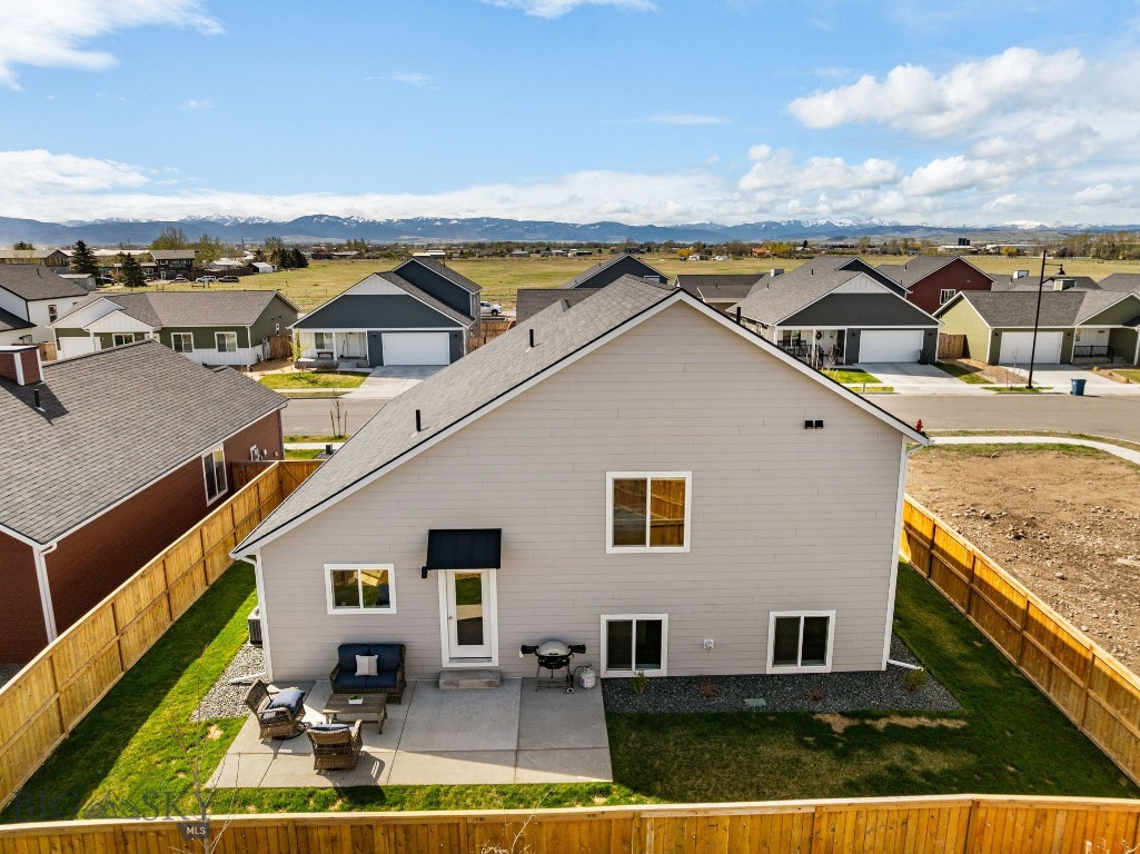 707 Thrice Loop, Belgrade MT 59714