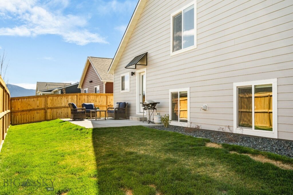 707 Thrice Loop, Belgrade MT 59714