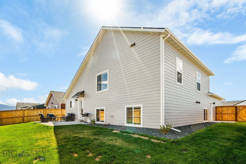 707 Thrice Loop, Belgrade MT 59714