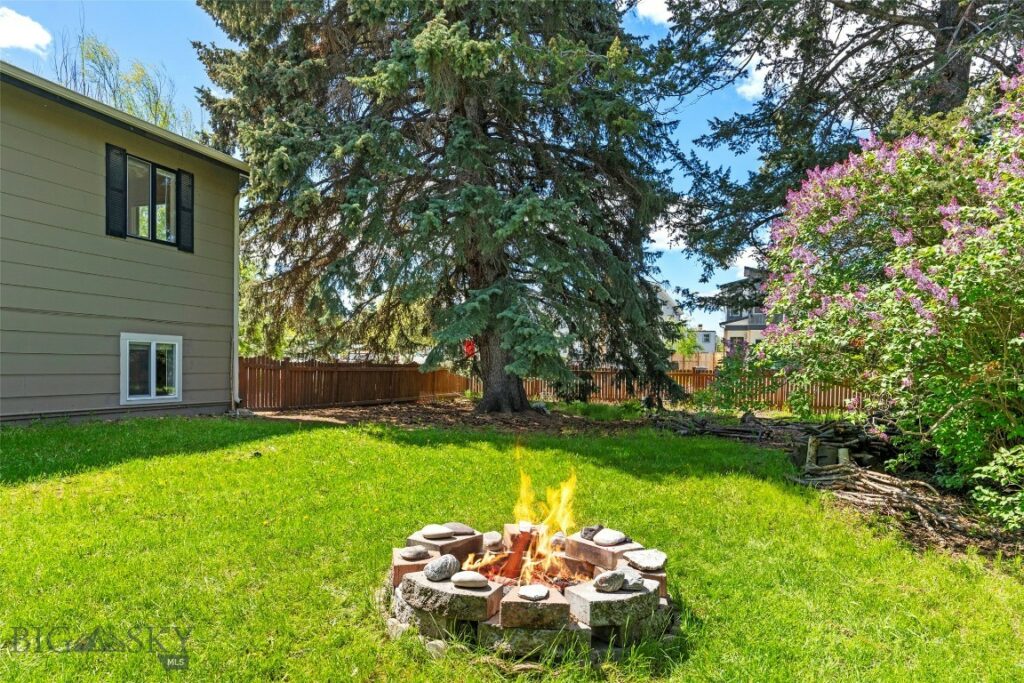 707 Montana Street, Belgrade MT 59714