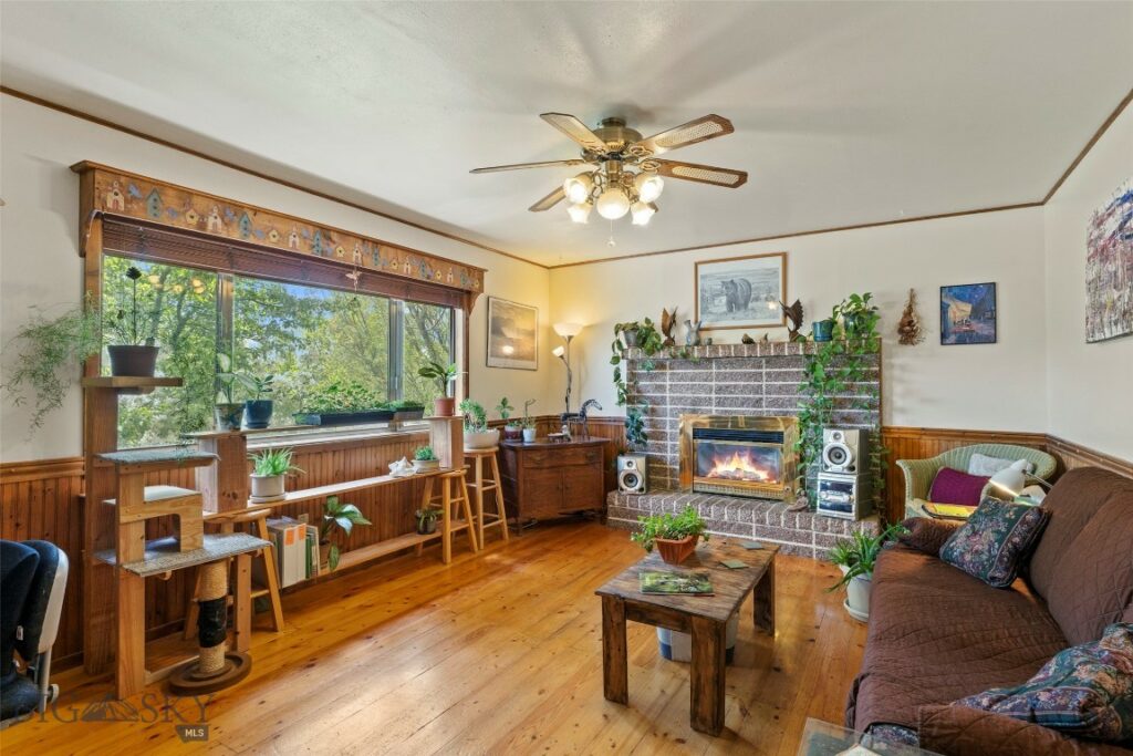 707 Montana Street, Belgrade MT 59714