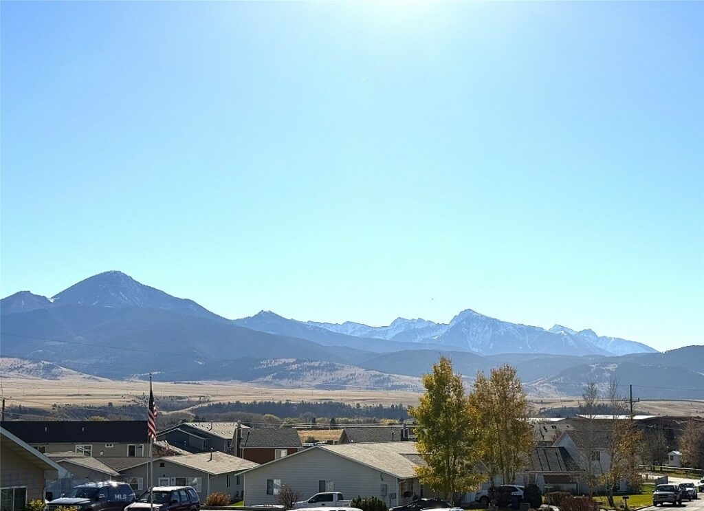 707 N N, Livingston MT 59047