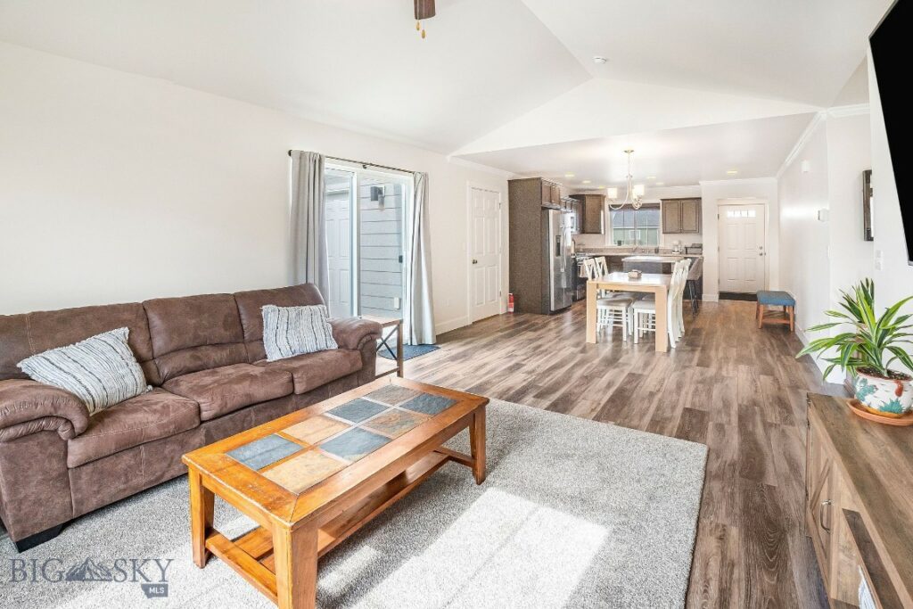 708 Pierre Street, Belgrade MT 59714