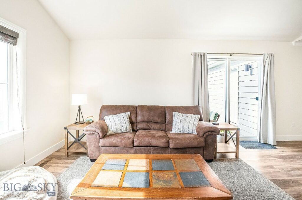 708 Pierre Street, Belgrade MT 59714