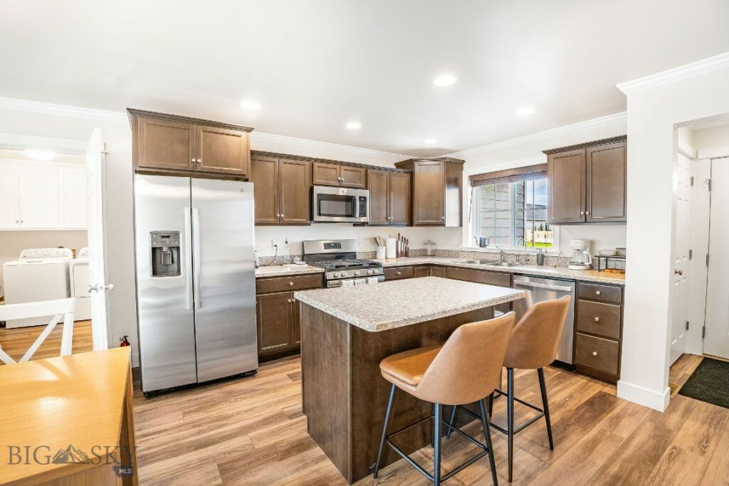708 Pierre Street, Belgrade MT 59714