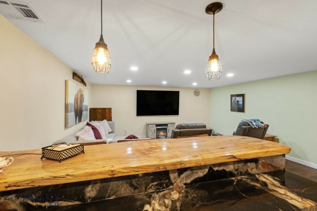 708 Quasar, Livingston MT 59047