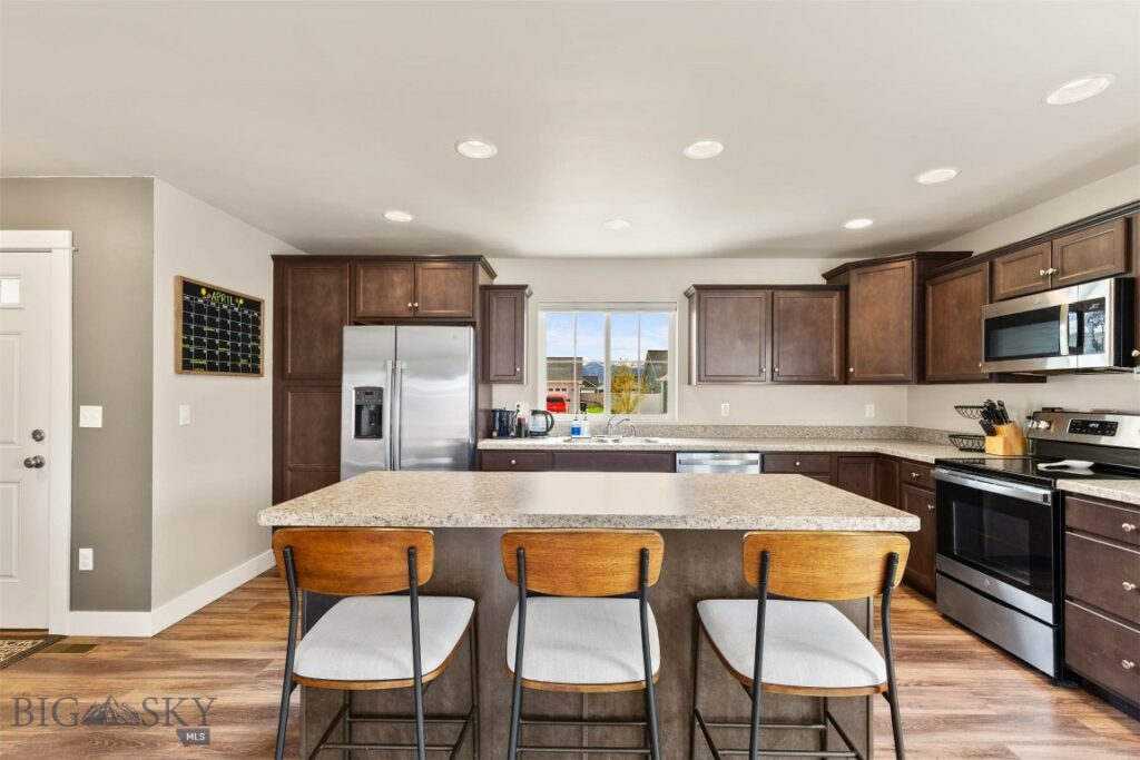 709 Pierre Street, Belgrade MT 59714