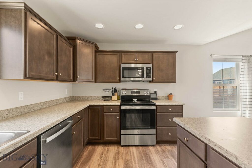 709 Pierre Street, Belgrade MT 59714