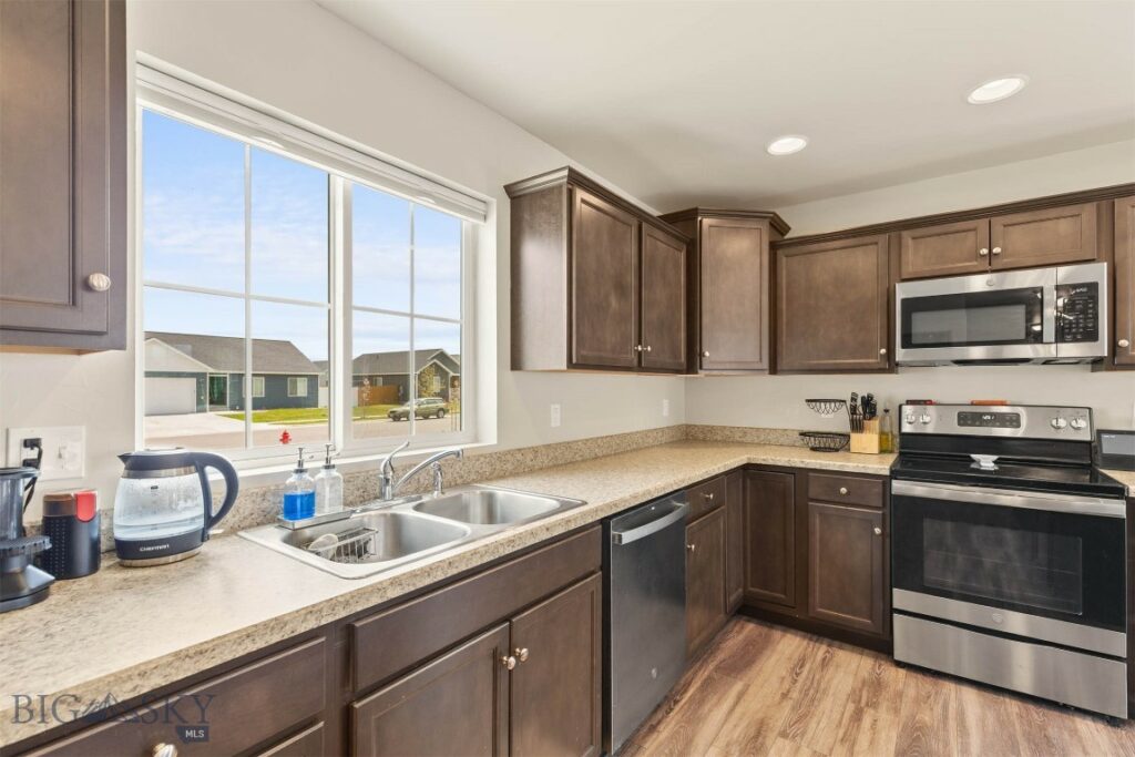 709 Pierre Street, Belgrade MT 59714