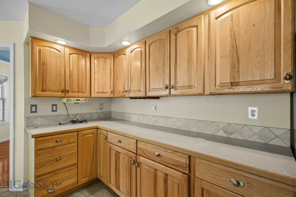 71 Fireside Drive, Bozeman MT 59718