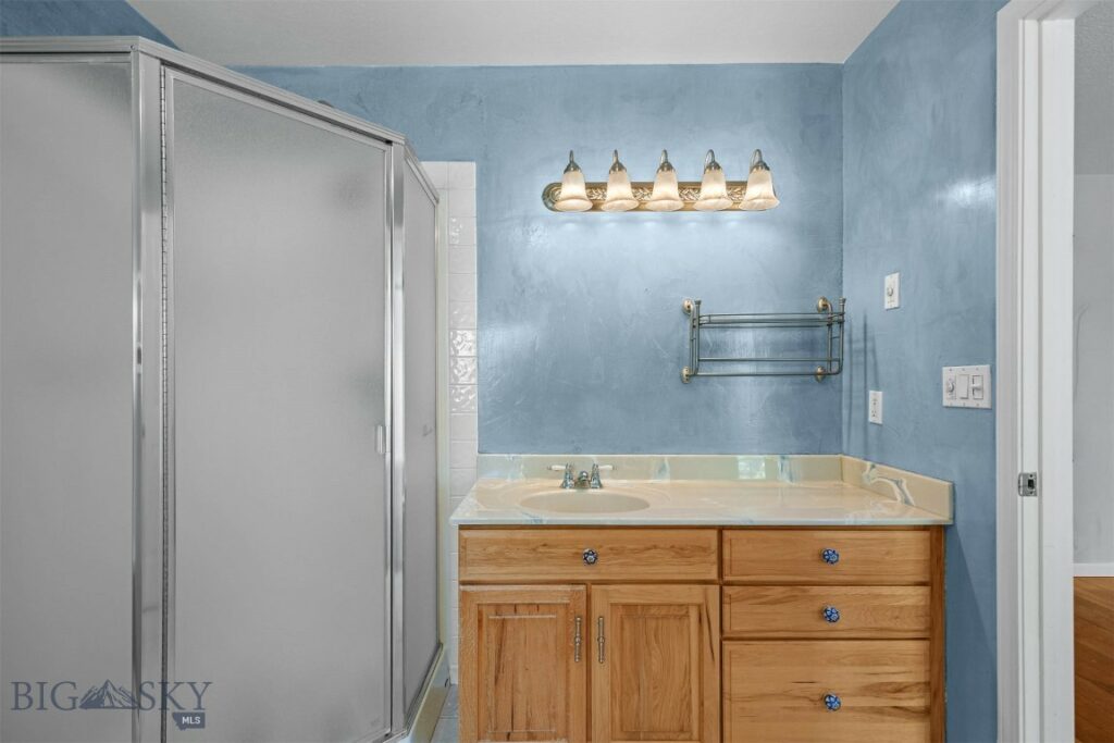 71 Fireside Drive, Bozeman MT 59718