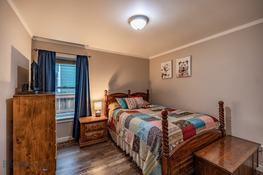 712 Quasar Lane, Livingston MT 59047