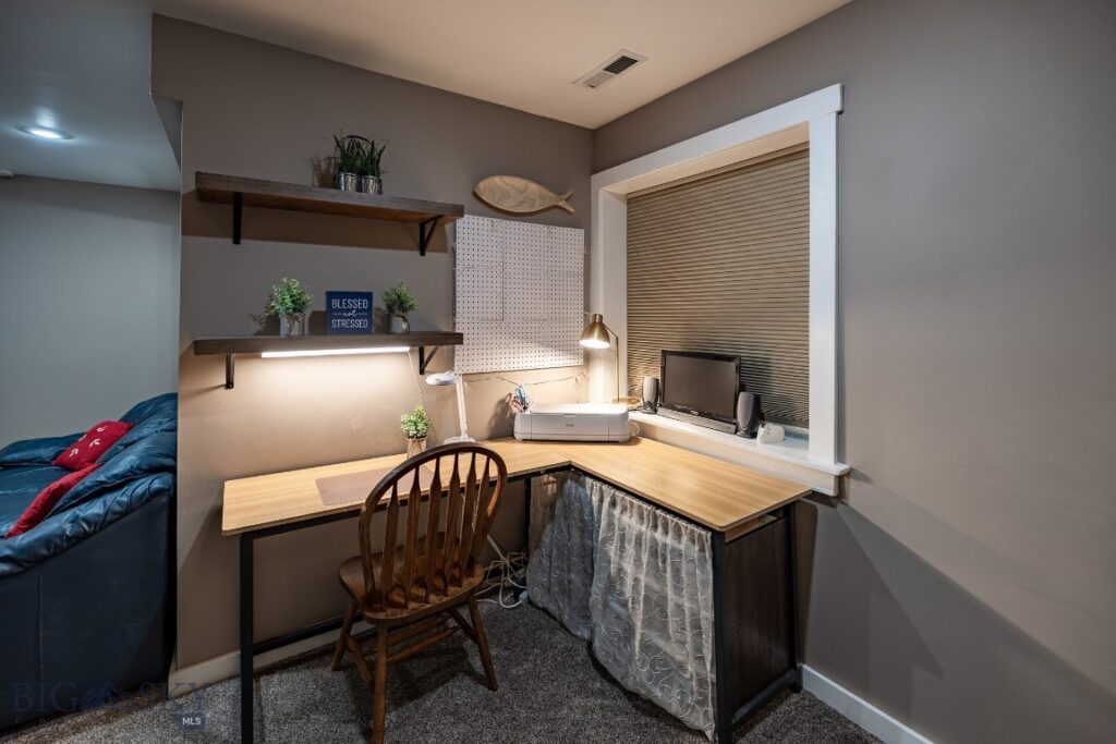 712 Quasar Lane, Livingston MT 59047