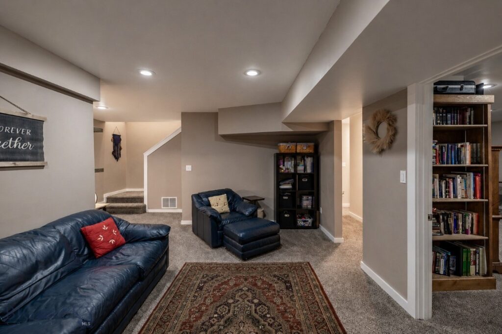 712 Quasar Lane, Livingston MT 59047