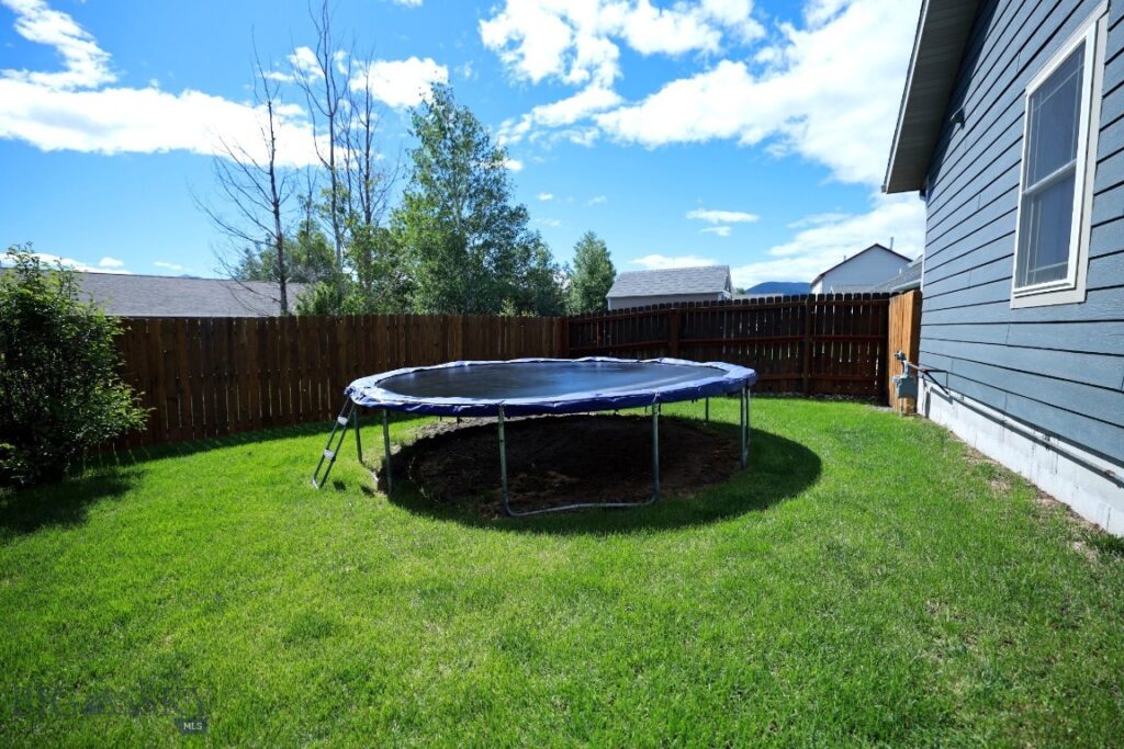 712 Quasar Lane, Livingston MT 59047