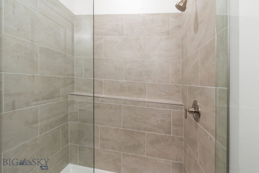 713 Spaniel Lane, Belgrade MT 59714