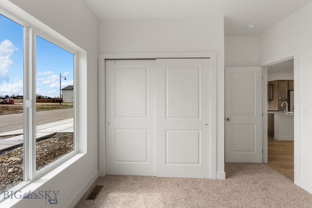 713 Spaniel Lane, Belgrade MT 59714