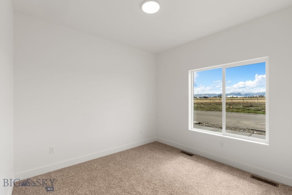 713 Spaniel Lane, Belgrade MT 59714