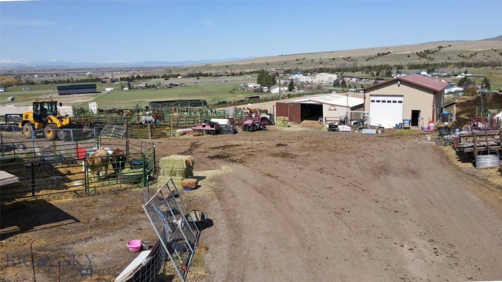 7135 Raven, Belgrade MT 59714