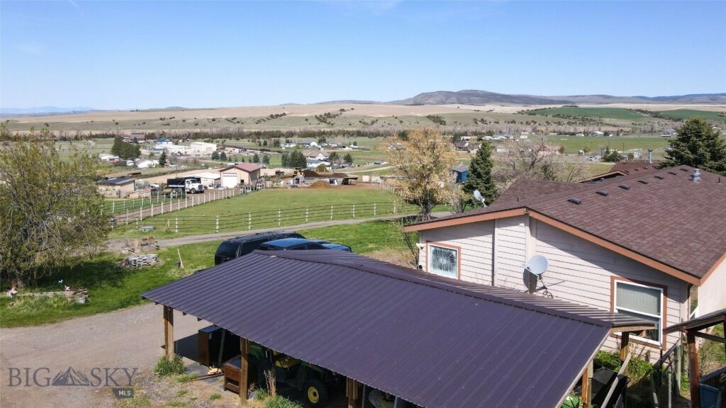 7135 Raven, Belgrade MT 59714