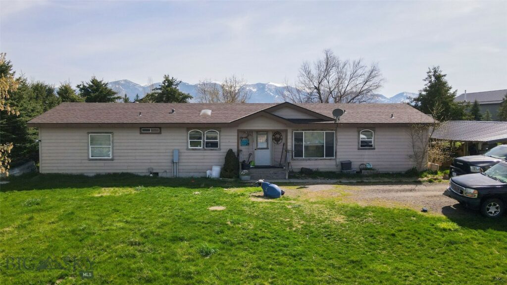 7135 Raven, Belgrade MT 59714