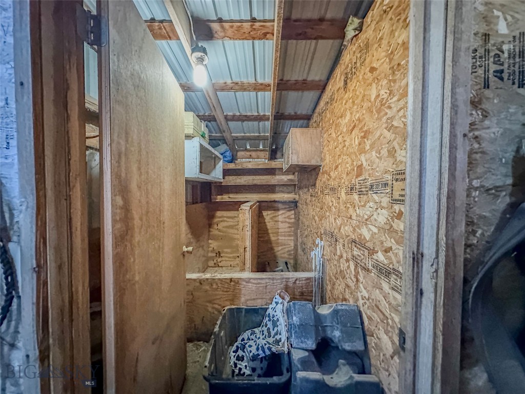 7135 Raven, Belgrade MT 59714