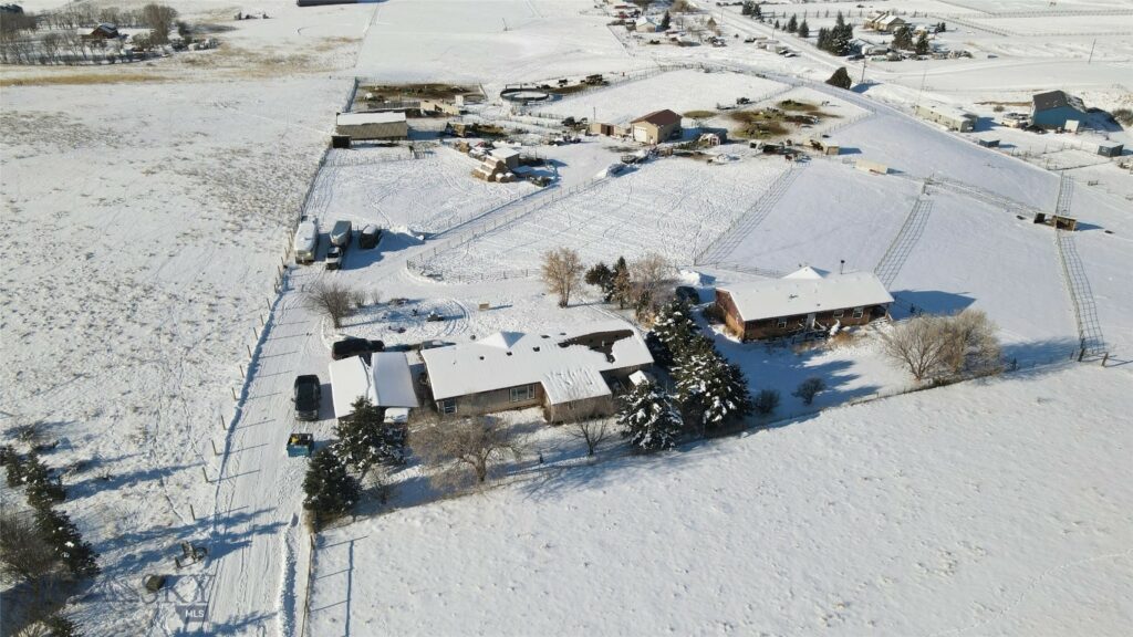 7135 Raven Drive, Belgrade MT 59714