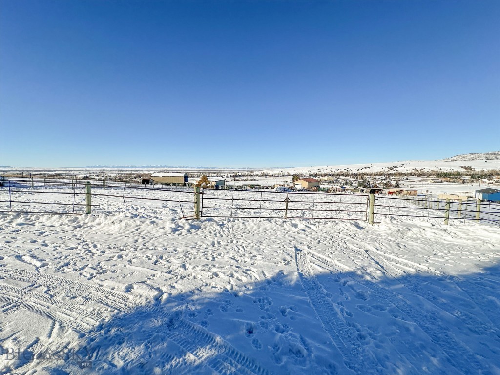 7135 Raven Drive, Belgrade MT 59714