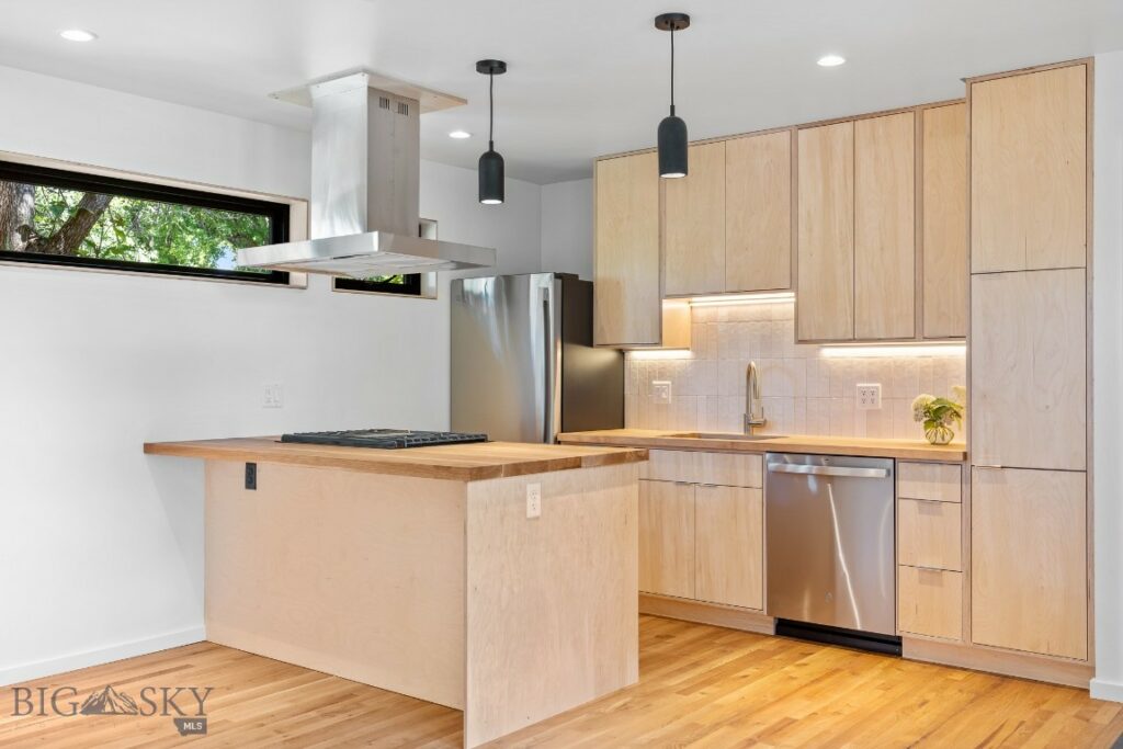 715 N Montana, Bozeman MT 59715
