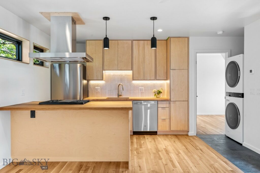 715 N Montana, Bozeman MT 59715