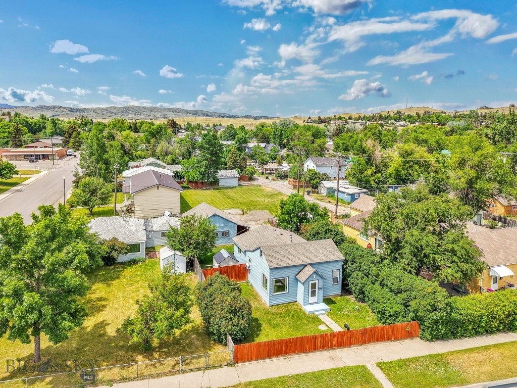 718 W Front, Livingston MT 59047