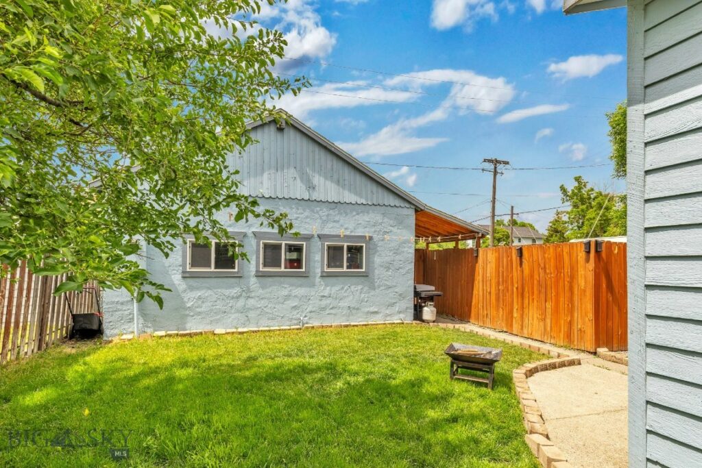 718 W Front, Livingston MT 59047