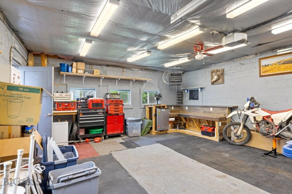 718 W Front, Livingston MT 59047