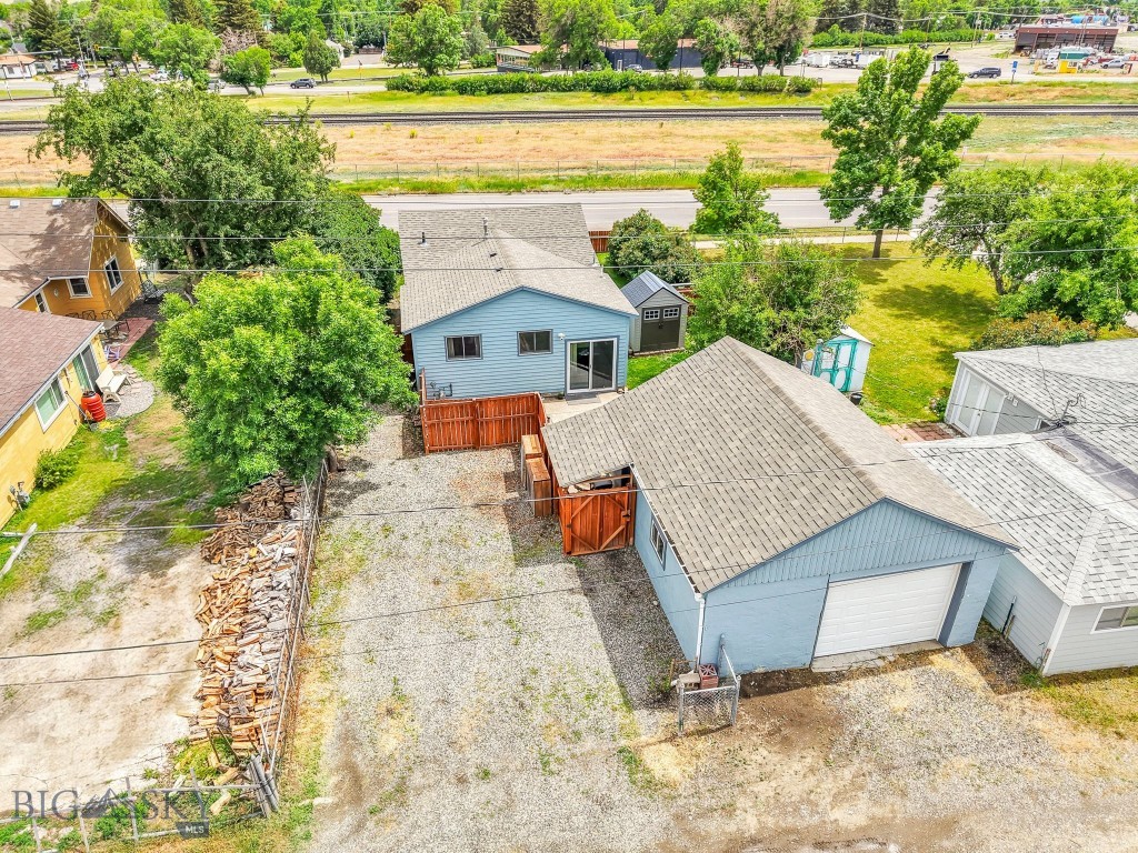 718 W Front, Livingston MT 59047