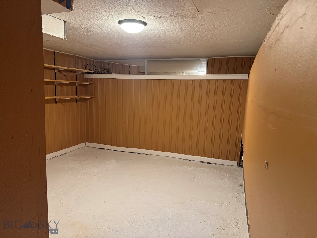 718 W Front, Livingston MT 59047