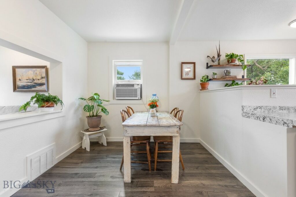 718 W Front, Livingston MT 59047