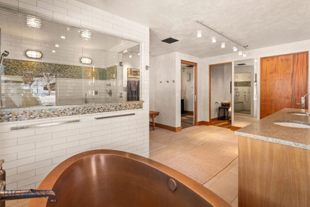 7180 Tepee Ridge Road, Bozeman MT 59715