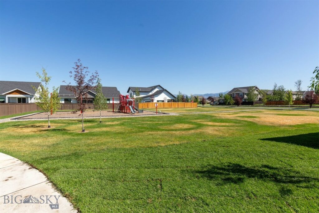 72 Arrow Peak Court, Bozeman MT 59718