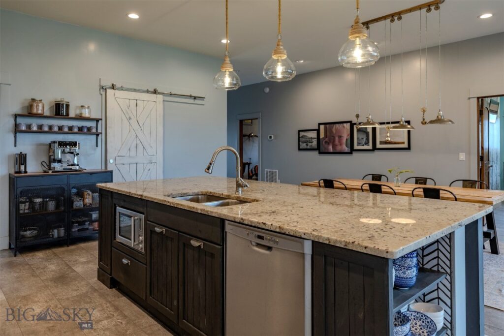 72 Basin Trail, Livingston MT 59047