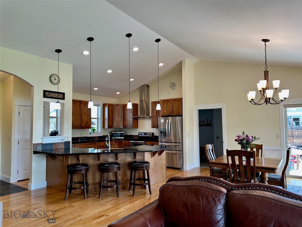 72 River Woods Road, Belgrade MT 59714